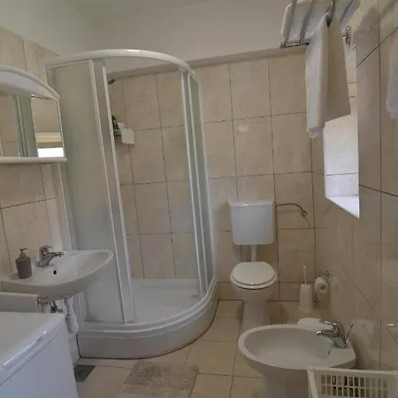 Stone House Holiday home Kaocine