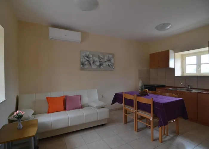 Stone House בית נופש